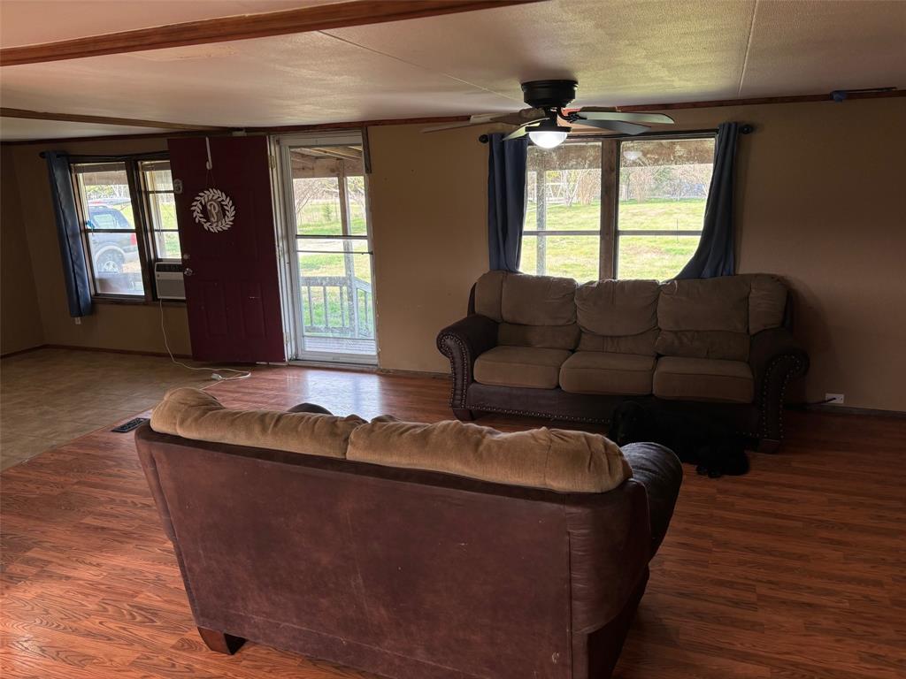 A0650 MASON WM, TRACT 45-11, ACRES .77 - Residential