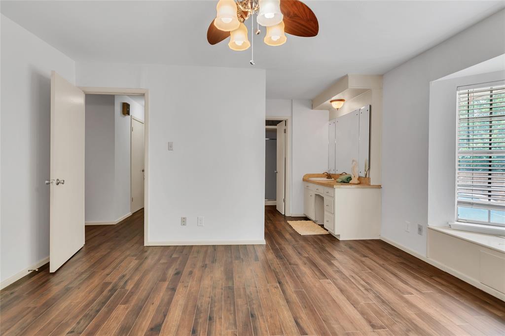 Haltom City, Texas 76117, United States, 3 Bedrooms Bedrooms, ,3 BathroomsBathrooms,Residential,Active,186815