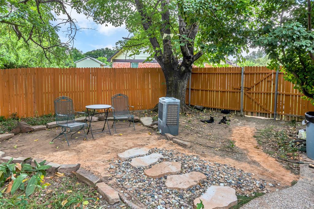 Haltom City, Texas 76117, United States, 3 Bedrooms Bedrooms, ,3 BathroomsBathrooms,Residential,Active,186815