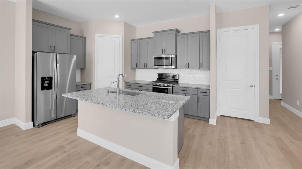 4558 Community Court