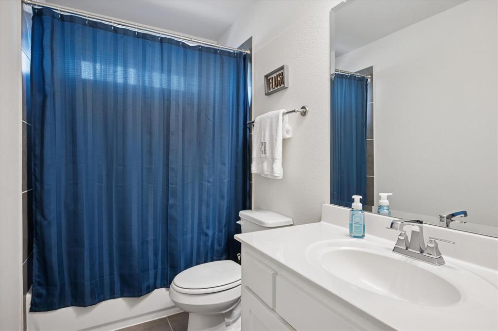 Lake Forest Ph Ia - Residential