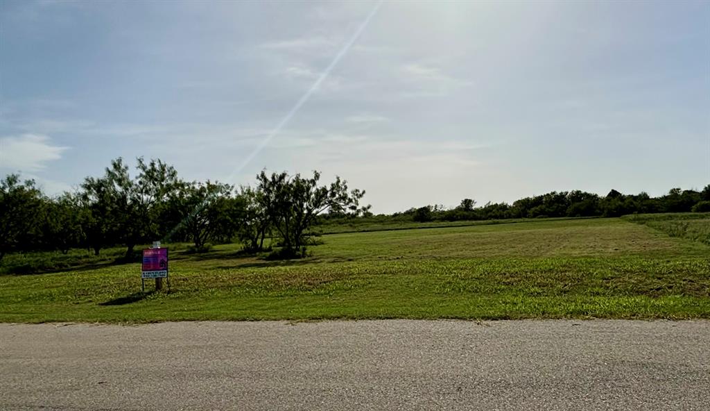 Richland Park - Land