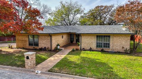 A home in Mineral Wells