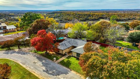 A home in Mineral Wells