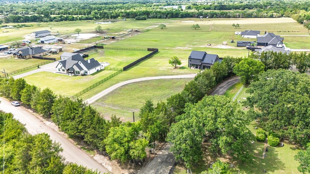 4949 County Road 2208