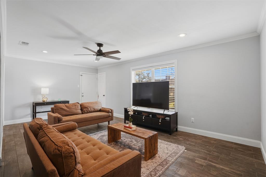 5805 Birchbrook Drive 201