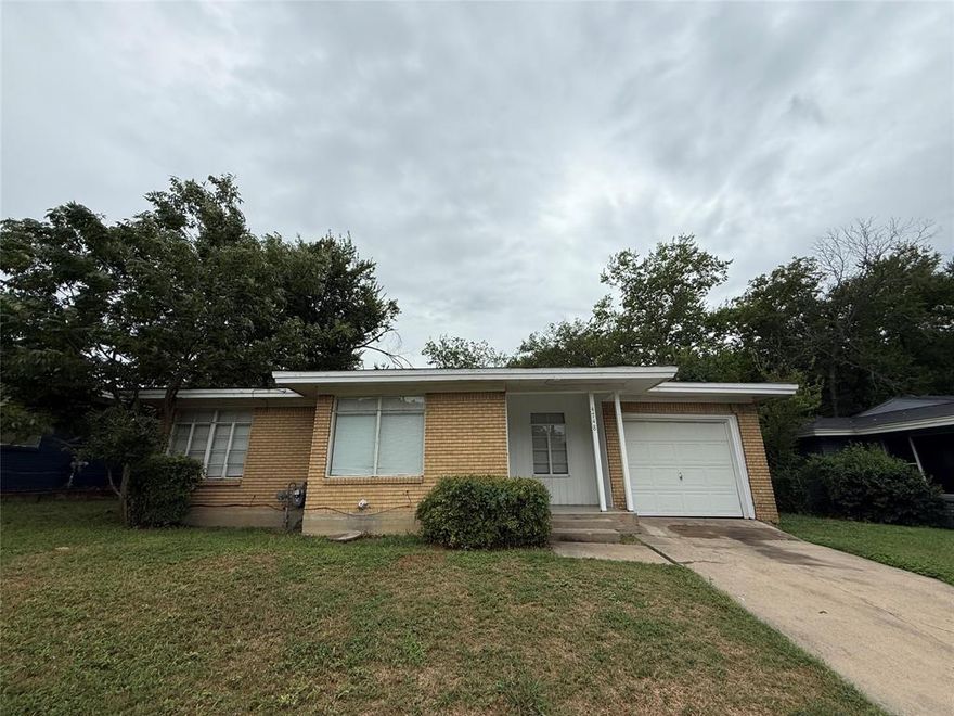 Discover the South Hills lifestyle here where neighborhood charm and city convenience meet. This 3-bedroom home is more than a place to live ~ it’s a launching pad for the life you want. Step outside and you’re minutes from morning jogs on the Trinity Trail, picnics in Kellis Park, or catching a Horned Frogs game at TCU. Downtown Fort Worth’s dining, culture, and nightlife are just a short drive away, yet the tree-lined streets of South Hills keep things feeling relaxed and connected. Inside, light-filled spaces, a refreshed kitchen and bath, and central HVAC make everyday living effortless, while the large fenced backyard is ready for garden beds, weekend BBQs, or starry-night gatherings. This home offers not just comfort, but a lifestyle ~ rooted in community, convenience, and possibility.