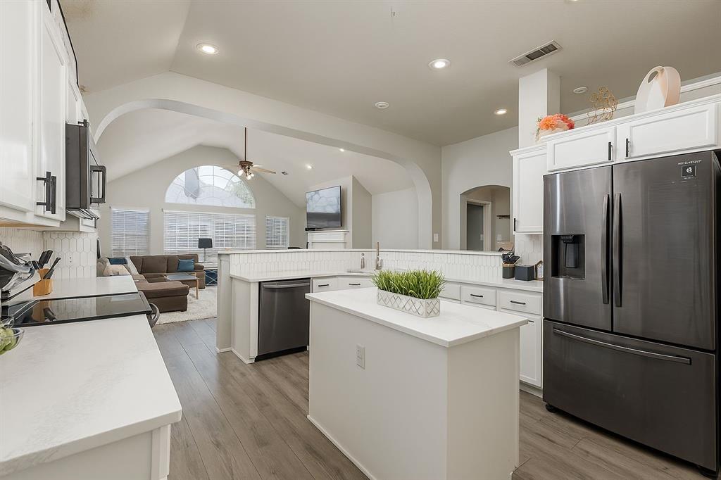 3124 Nighthawk Lane