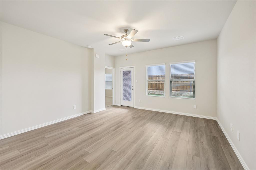 Lakehaven - Residential