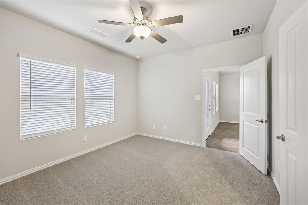 Lakehaven - Residential