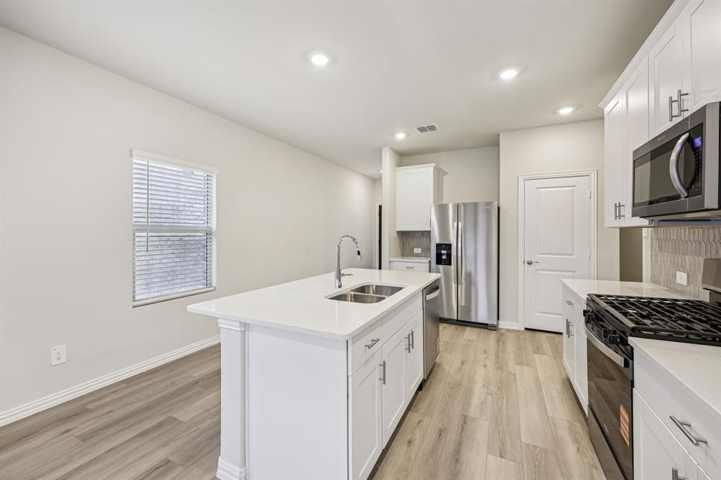 Lakehaven - Residential