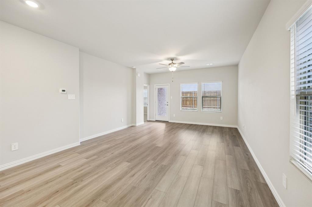 Lakehaven - Residential