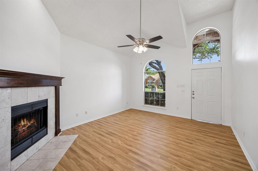537 Raintree Circle