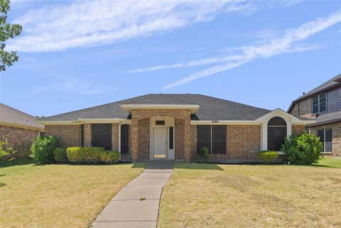 Photo of 1001 Creek Valley Road, Mesquite, TX 75181 (MLS # 21361017)