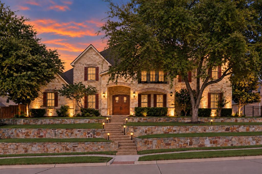 1006 Navarro Drive