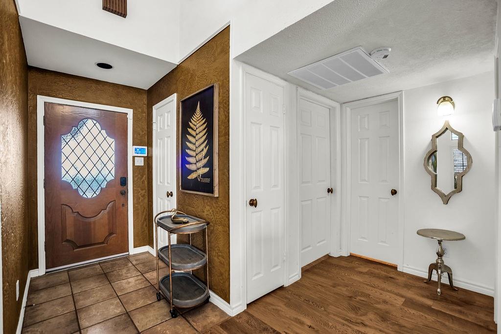 Bryan Place Rev 02 - Residential Lease