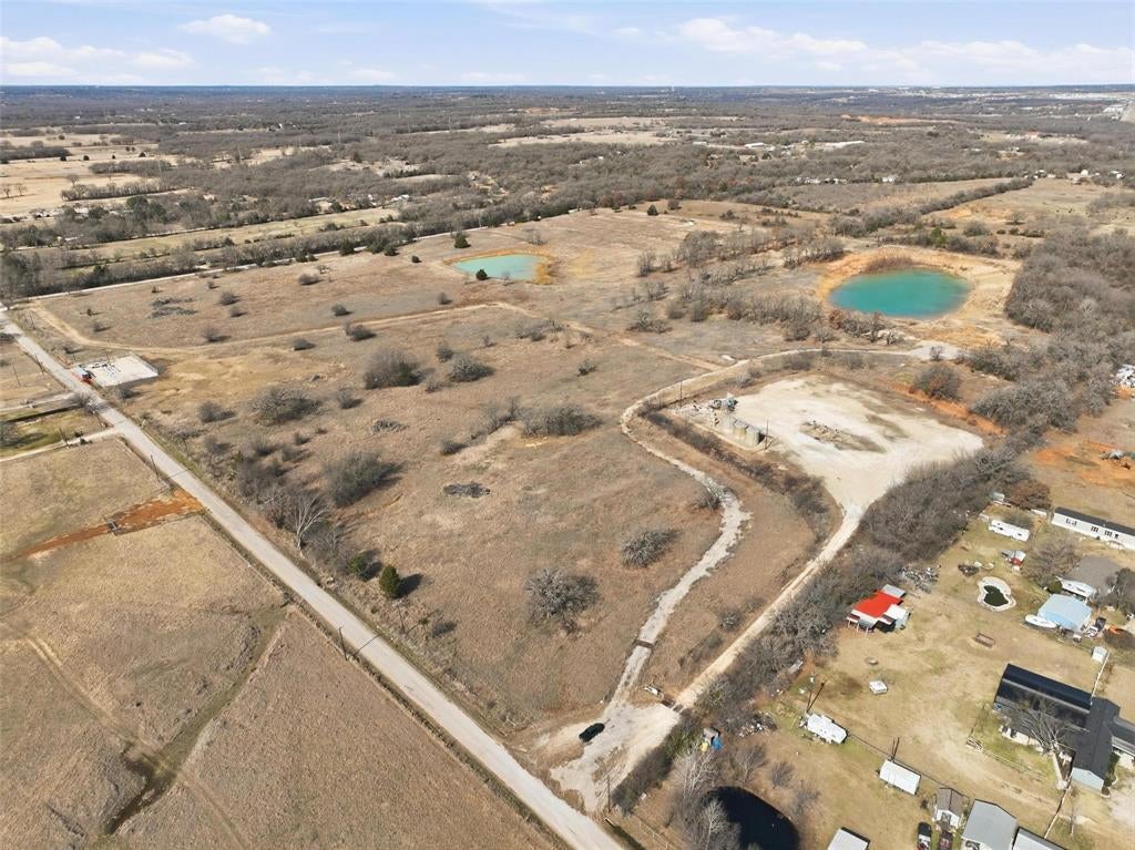 875 County Road 404