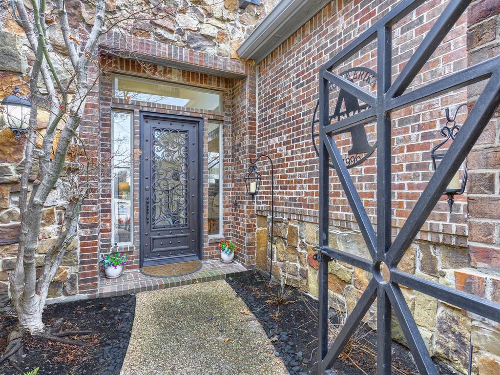 6913 Boulder Lake Road