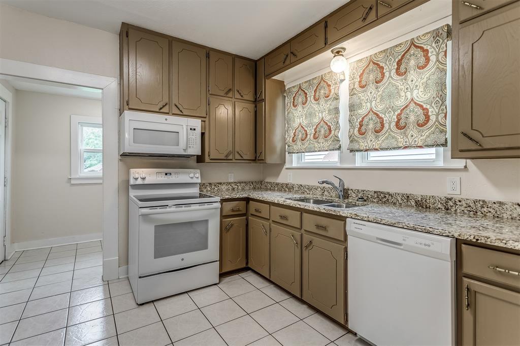 O T Italy-Rev - Residential Lease