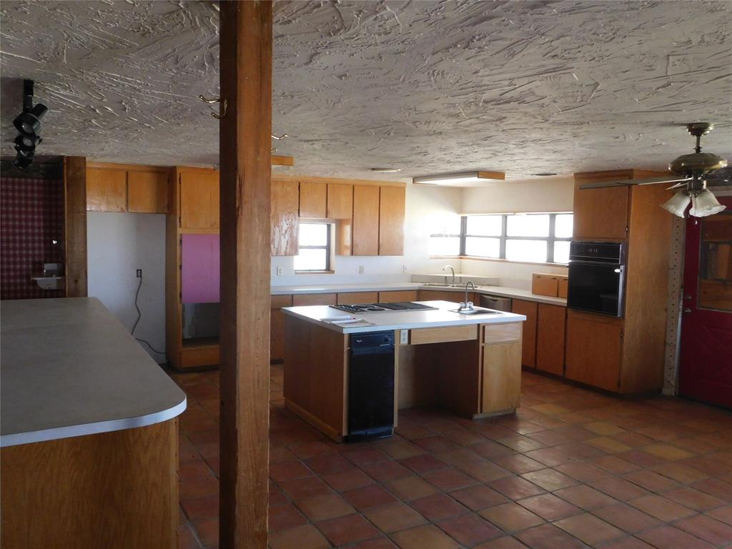 H T & B R R CO - Residential