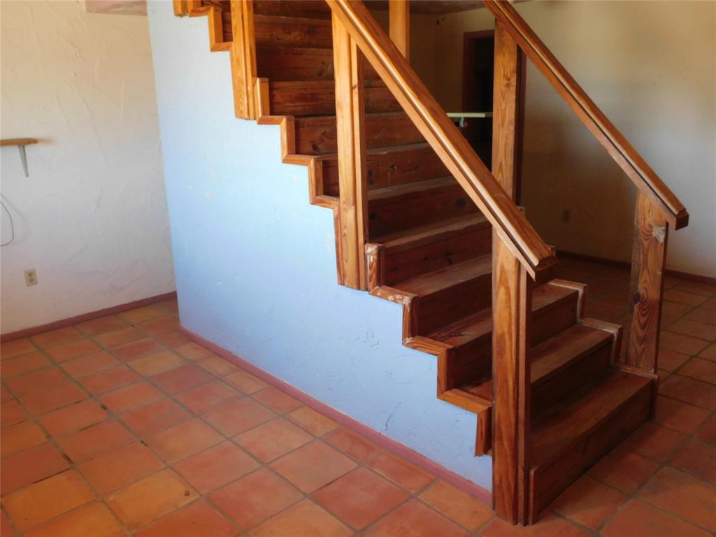 H T & B R R CO - Residential