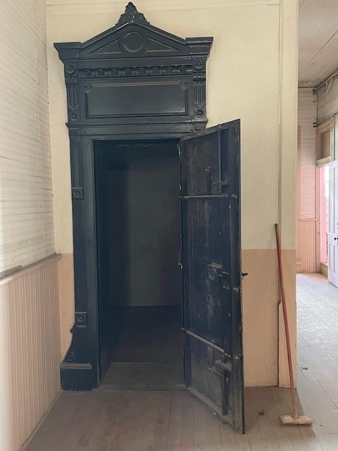 Fulcher - Commercial Sale