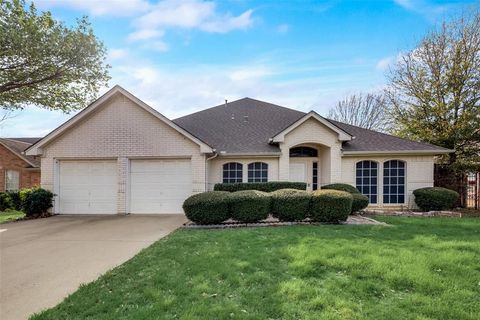 4122 Cory Lee Court Arlington TX 76015