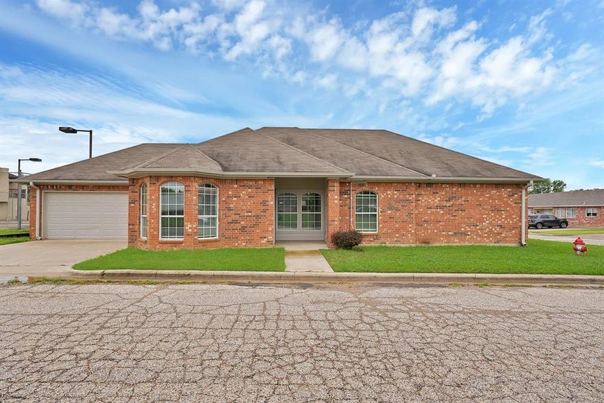 3 bed, 2 bath home with a functional layout and open living space. Kitchen offers ample cabinetry and connects to the main living area. Primary suite includes a private bath. 2-car garage. Low-maintenance exterior. Convenient location near Lake Lewisville, major roads, shopping, and dining.