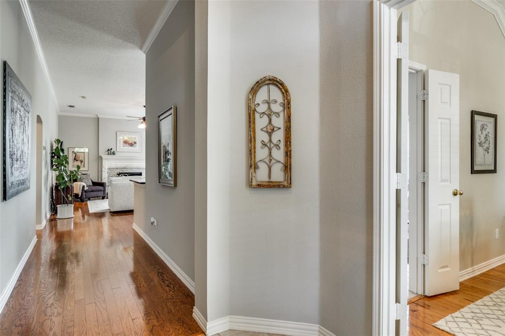6211 Crestmont Lane