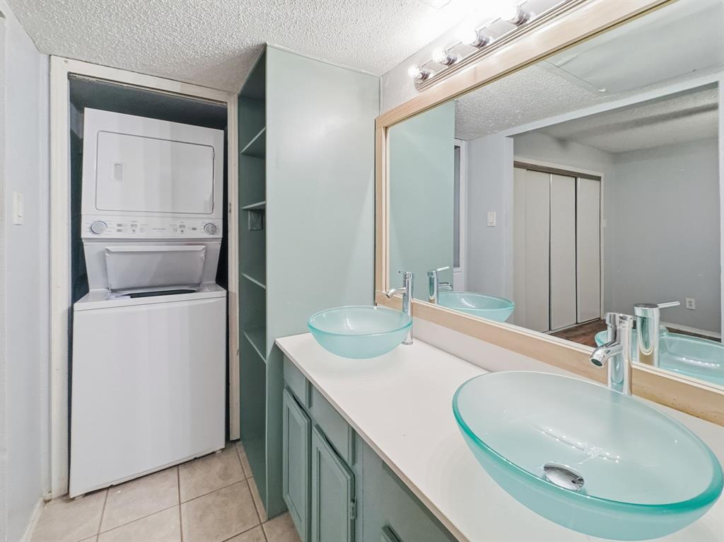 9835 Walnut Street 208