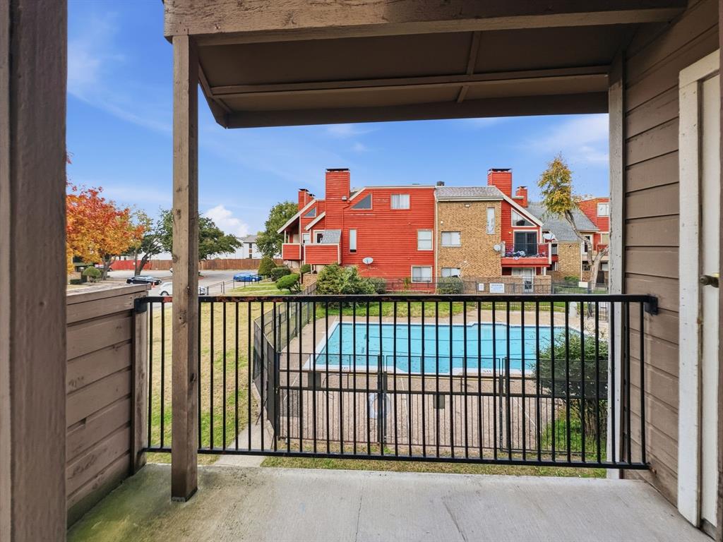 RICHLAND TRACE CONDOS - Residential