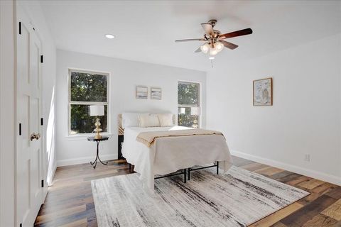 Tiny photo for 402 W Sam Rayburn Road, Ector, TX 75439 (MLS # 21096750)