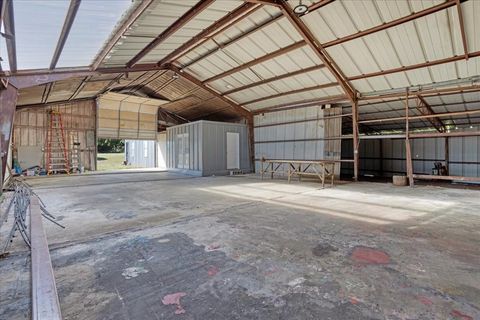 Tiny photo for 402 W Sam Rayburn Road, Ector, TX 75439 (MLS # 21096750)