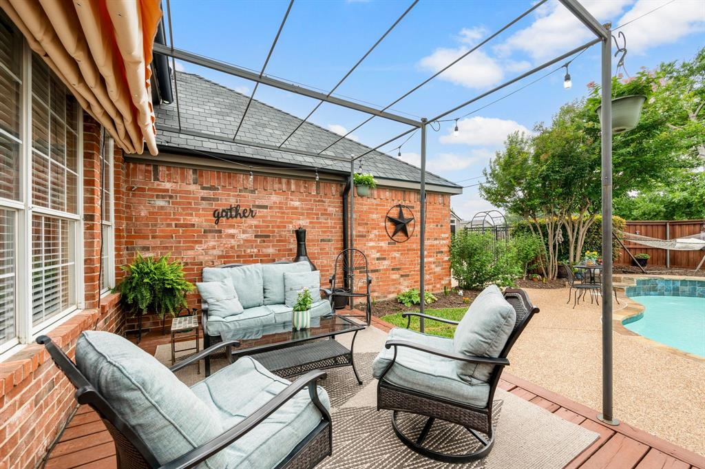 1820 Lacey Oak Lane