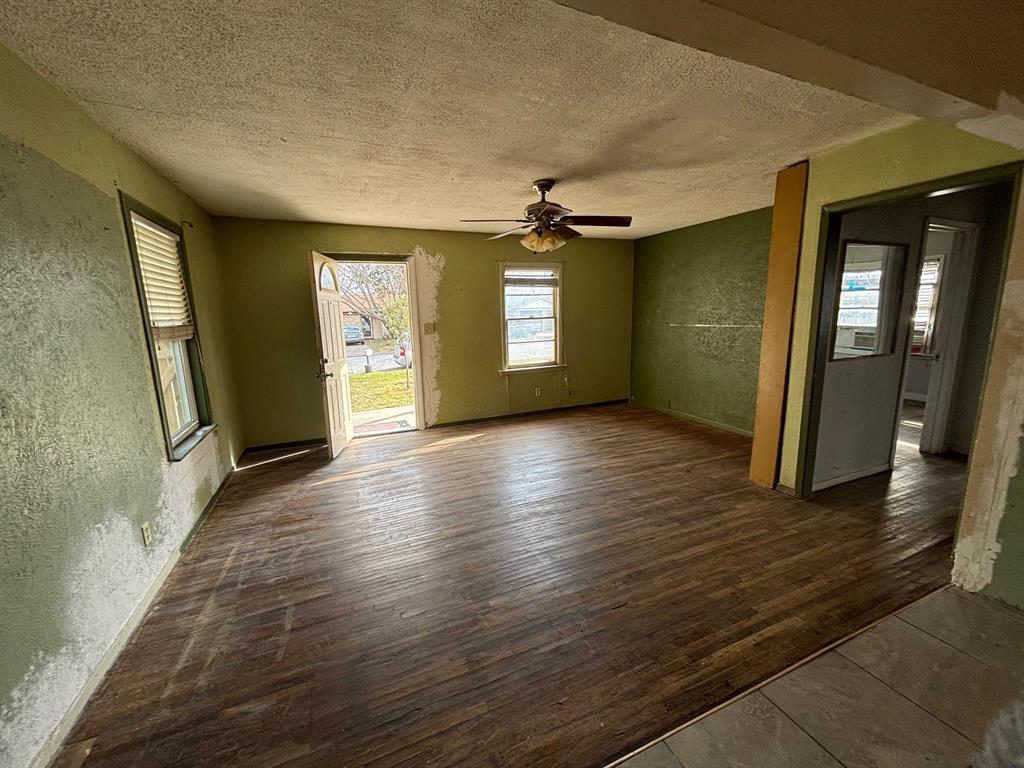 Barnett J N Add - Residential