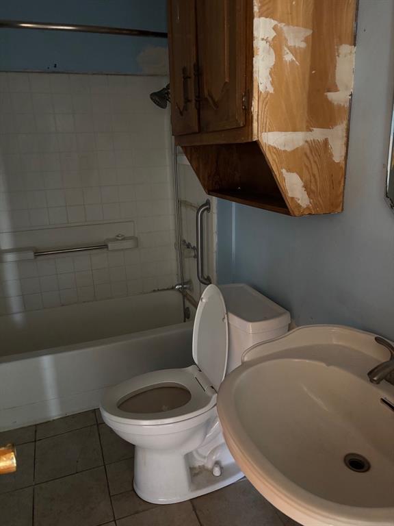 Barnett J N Add - Residential