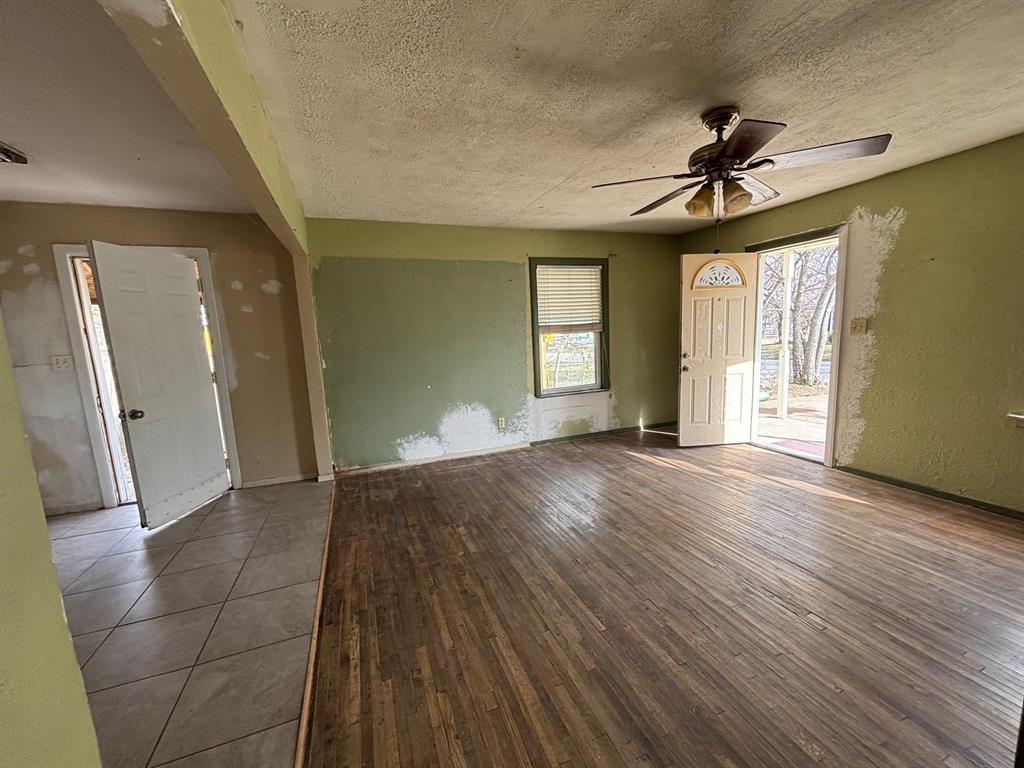 Barnett J N Add - Residential