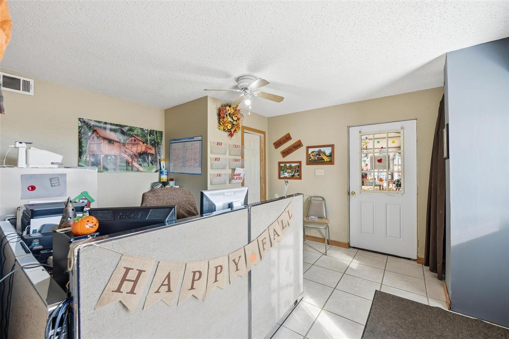 Am Feltus - Commercial Sale