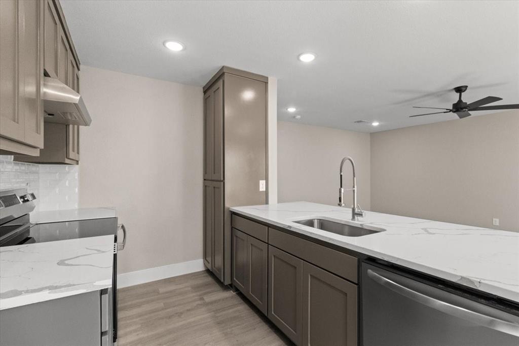 Diamond Hill - Residential Lease