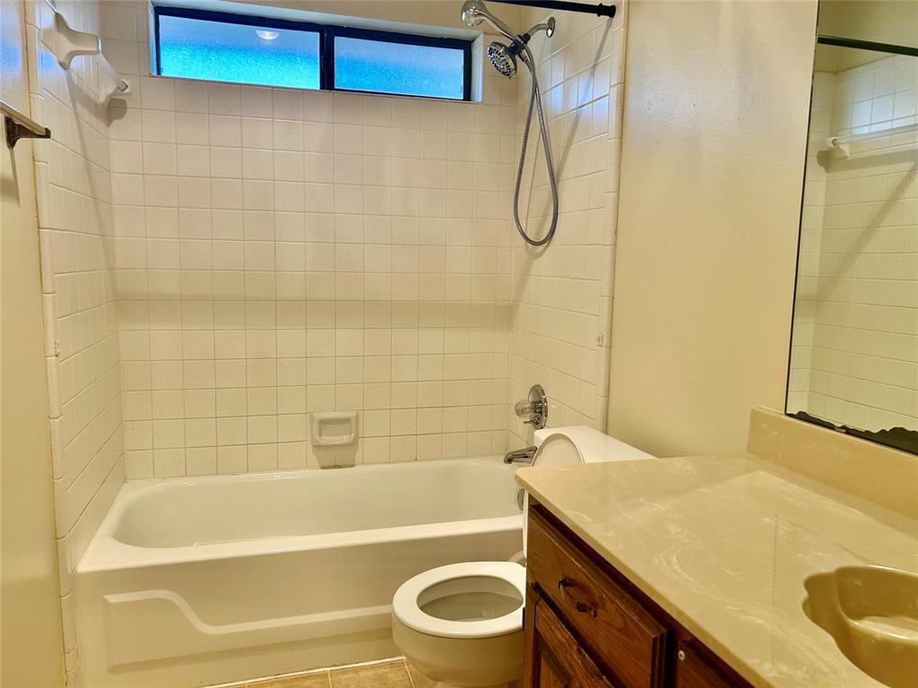 Santa Fe Villagesection 01 - Residential Lease