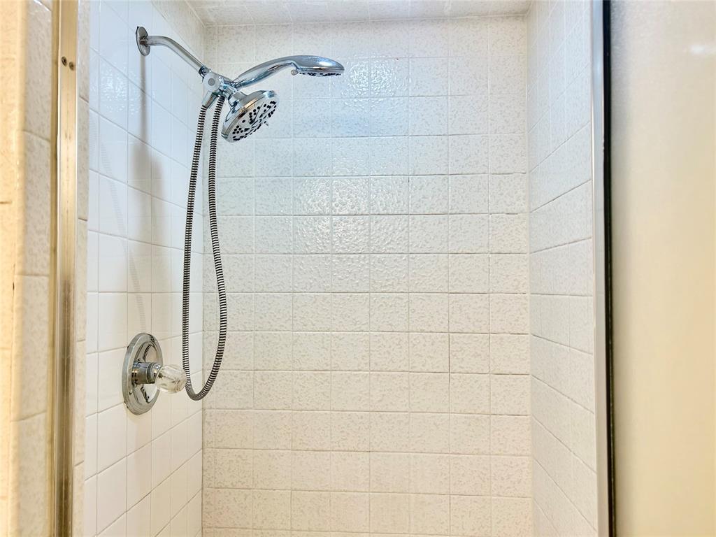 Santa Fe Villagesection 01 - Residential Lease