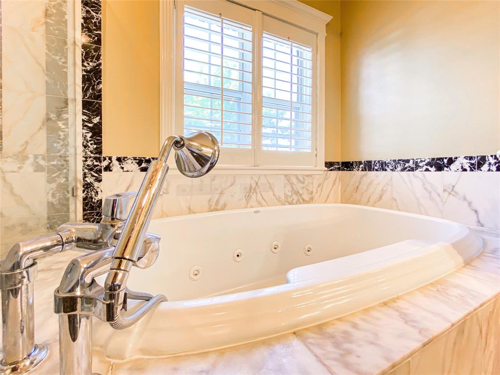 Canyon Rock Lake - Residential