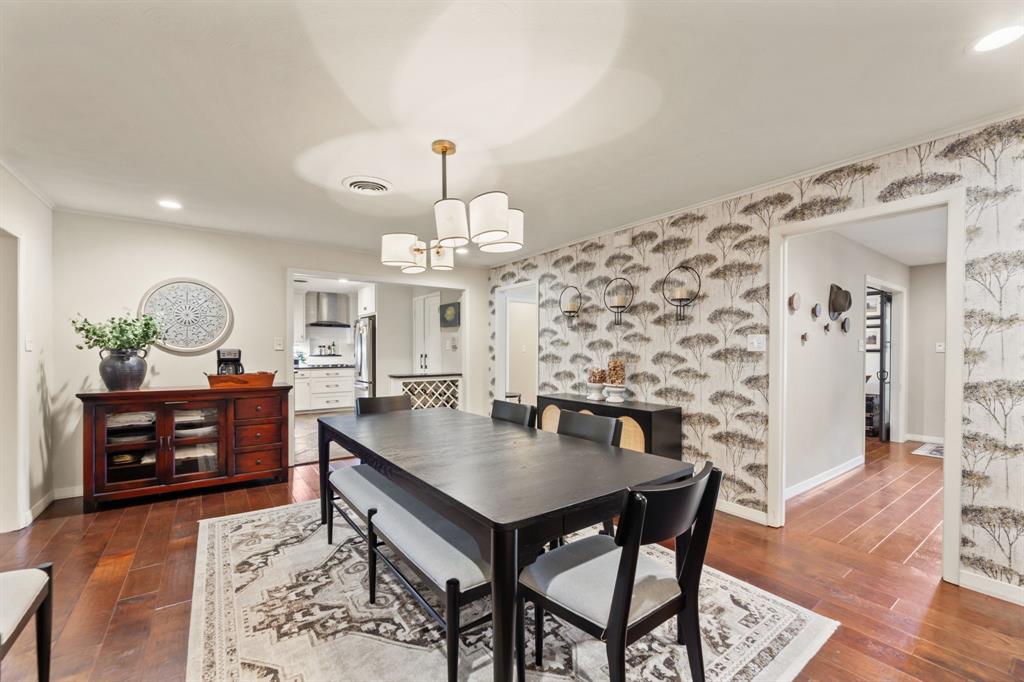 1405 W Lamar Street