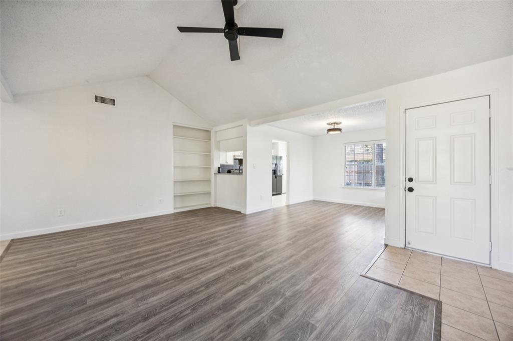 1424 Broadmoor Drive