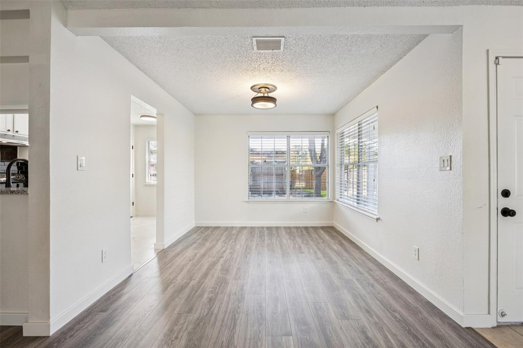 1424 Broadmoor Drive
