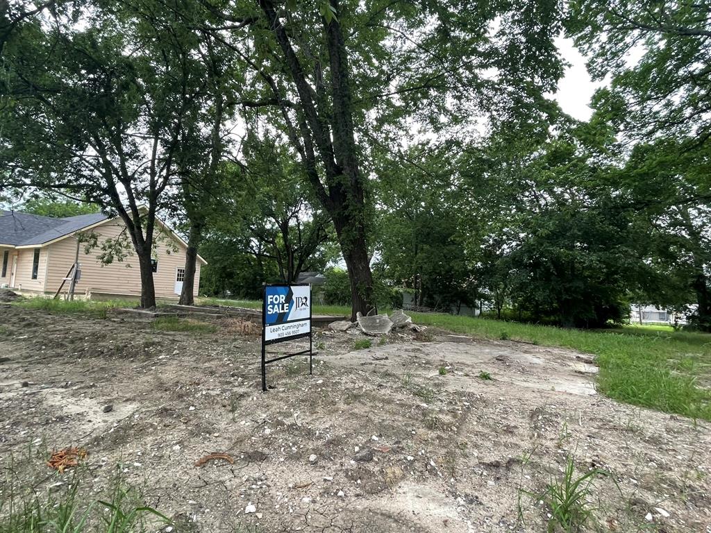 Orig Town Of Wolfe City - Land