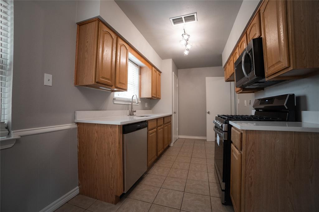 Grove Creek 1b - Residential Lease