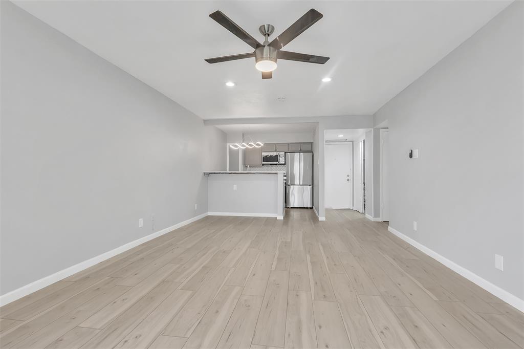 4837 Cedar Springs Road 321