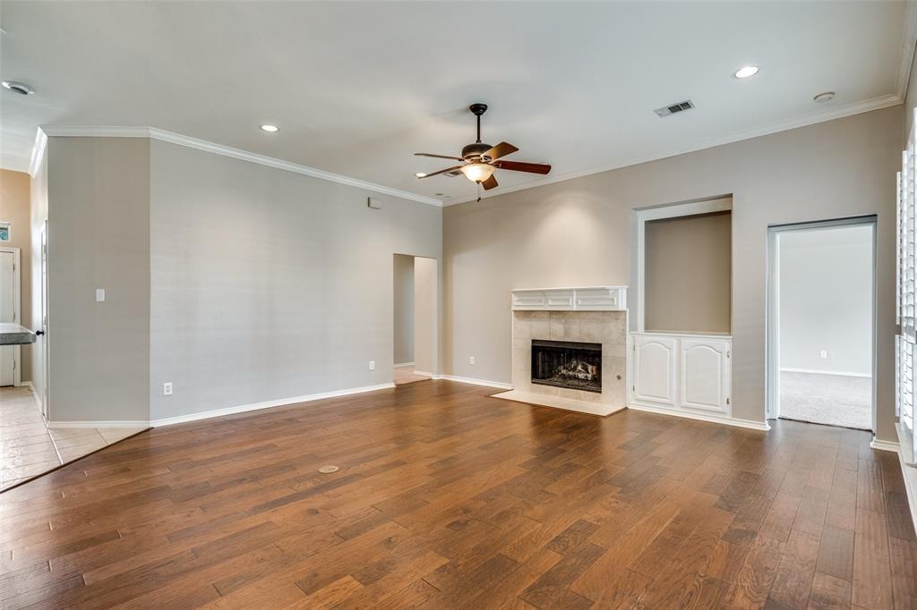 2449 Elm Leaf Lane