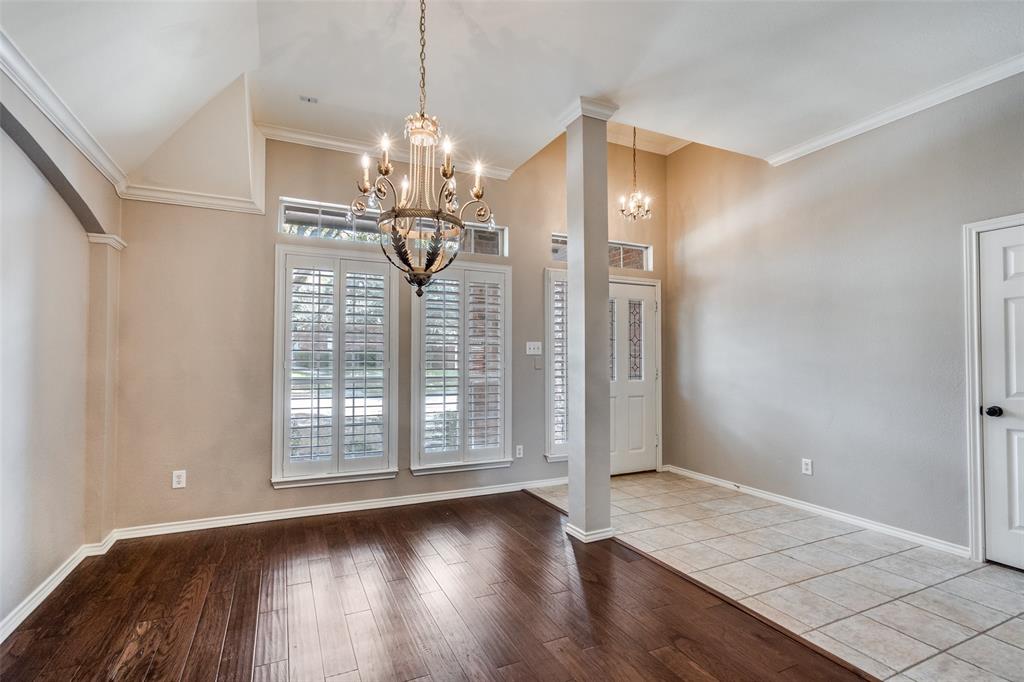 2449 Elm Leaf Lane